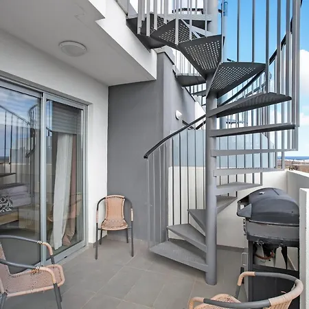 Appartement Okeanos Super 2 Bedrooms Lt-p *